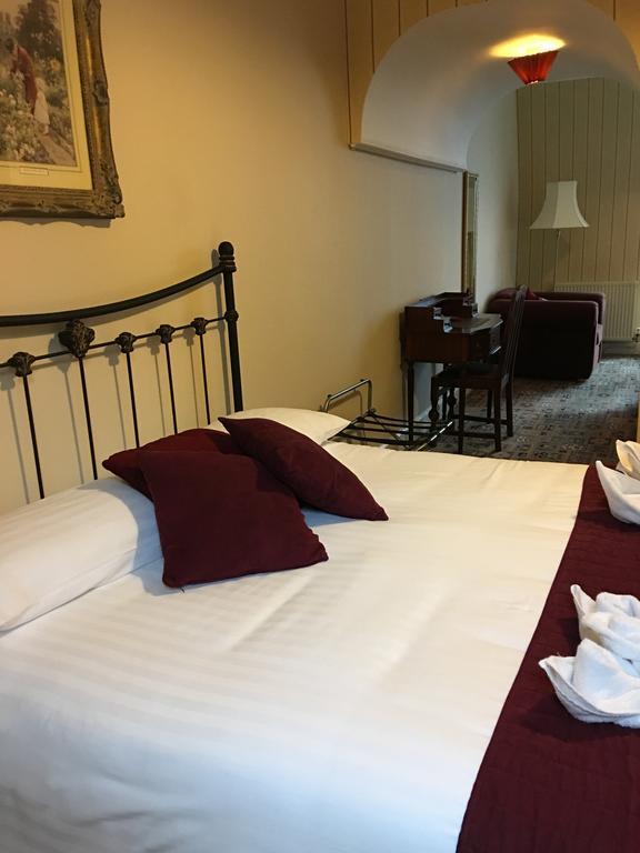 Cannon House Hotel Ротсей Экстерьер фото